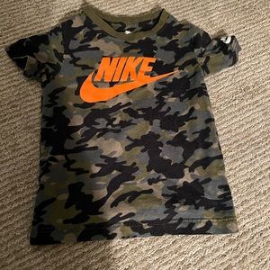 Toddler boy nike tee